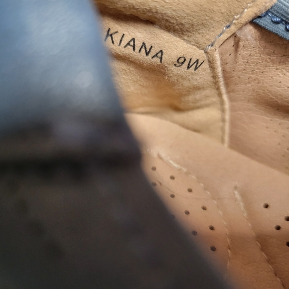 Good Choice Women Kiana Slip On Blue Solid Casual Round Toe Flat Heel 9W - Picture 12 of 12